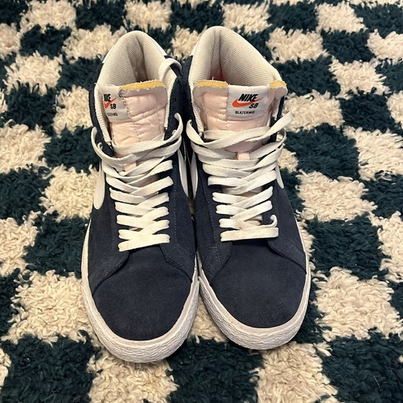 Nike SB Blazer Mid - Navy Blue Suede - size 9 men’s - Picture 2 of 7